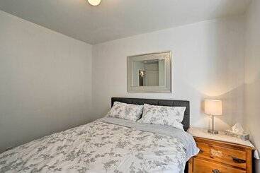 茅舍 Centrally Located Mt Shasta Home W/ Deck!