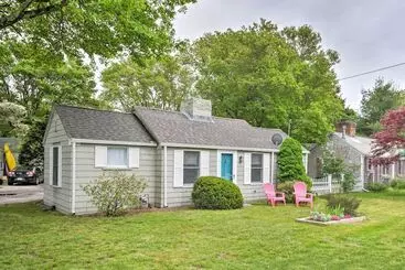 Cozy  Sea Street Cottage    1 Mile To Ferry Boats!