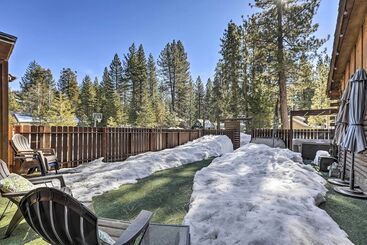 بيت ريفى Dog Friendly Kings Beach Log Cabin W/ Hot Tub!