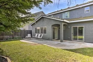 Mökkimajoitus Family Friendly Lincoln Home: 8 Mi To Casino!