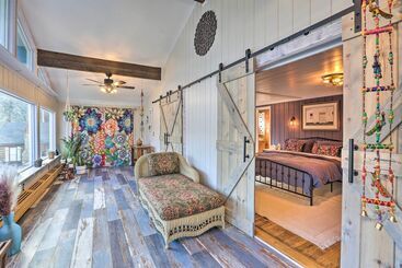 بيت ريفى Lake Cabin W/ King Bed, Foodie Kitchen, & Views