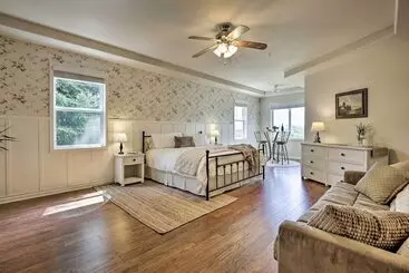 Mökkimajoitus Mcminnville Wine Country Home W/ Hot Tub+deck