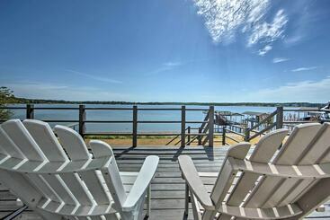 Vidéki Ház Modern Cedar Creek Lake Retreat W/ Panoramic View!