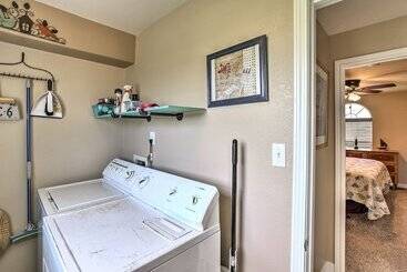 بيت ريفى Spacious Waterfront Rockport Home W/ Private Dock!