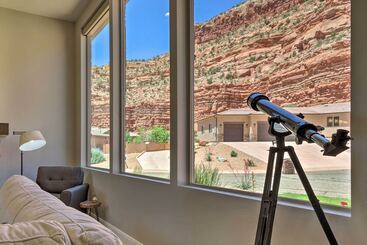کلبه Stunning Kanab Home Amazing Red Rock Views!