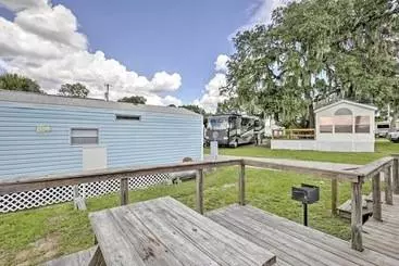 コテージ Charming Lakefront Cabin In Ocala National Forest!