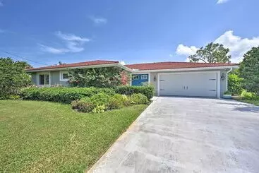 コテージ Family Friendly Palm River Estates House!
