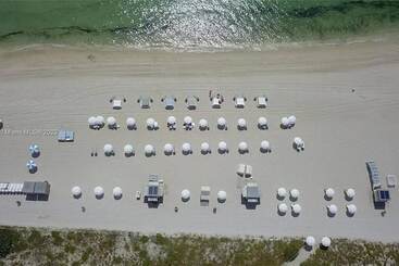 Hotel Ocean View Luxury Condo