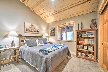 별장 Luxe Truckee Cabin W/ Golf Course View & Deck