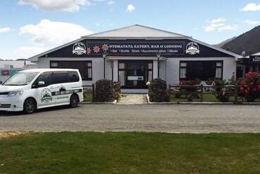 호텔 Otematata S Best Dam Pub