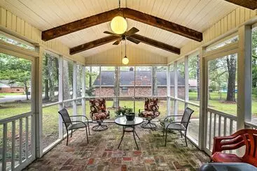 コテージ Charming Starkville House W/ Yard   2 Mi To Msu!