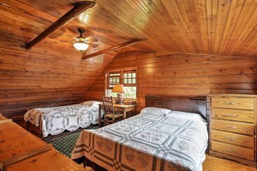 بيت ريفى Lakefront Mercer Cabin W/ Fire Pit & Porch