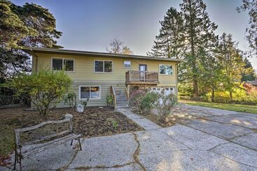 Mökkimajoitus Lakefront Lynwood Home W/ Deck   19 Mi To Seattle!