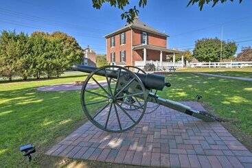 Quinta ou Casa Rural Quaint Ligonier Family Home   3 Miles To Idlewild!