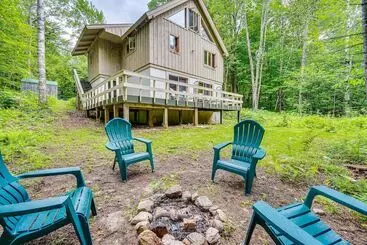 コテージ Woodsy Cabin W/ Fire Pit ~ 8 Mi To Mount Snow