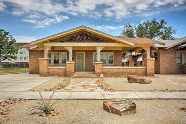Landhus Inviting Lubbock Home > 1 Mi To Downtown