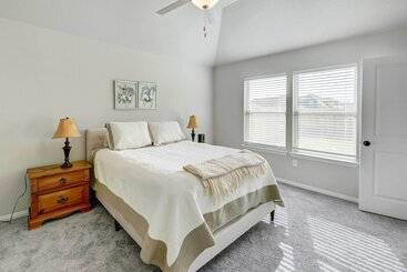 별장 Bastrop Home W/ Yard, 28 Mi To Austin!