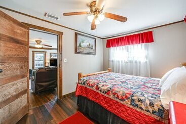 קוטג'' Cleveland Home W/ South Saluda Fishing Access