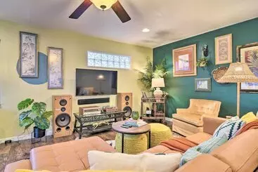 コテージ Colorful Coastal Home, 2 Mi To Gulfport Beach