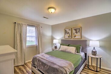 بيت ريفى Cozy West Plains Home Near Shopping & Dining!