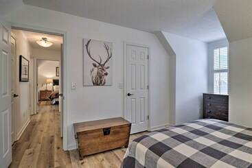 Highlands Cottage W/ Sunroom ~ 1 Mile To Downtown!