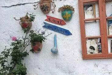 ホテル Sardunya Konak