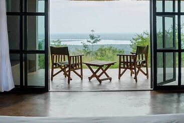 Elephant Plains Lodge