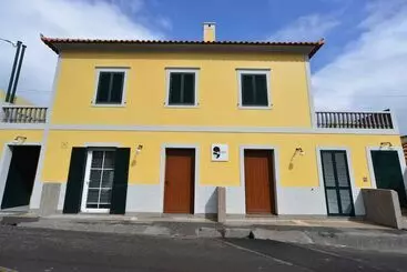 Majatalo Casas Do Baleeiro   Whaler’s Houses