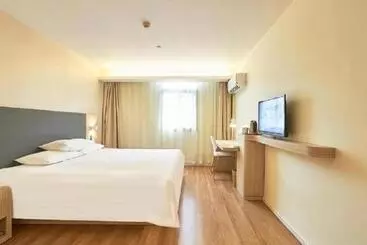 Hanting Hotel Baotou Donghe Railway Station