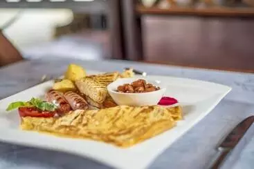 Hotelli Safari Beach