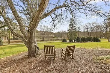 Aamiaismajoitus (B&B) The Emory House