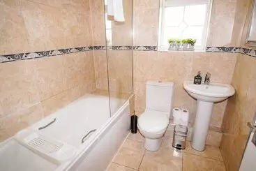 Hôtel 5bed Spacious House Free Parking