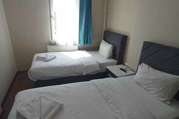 هتل Grand Bona Sera