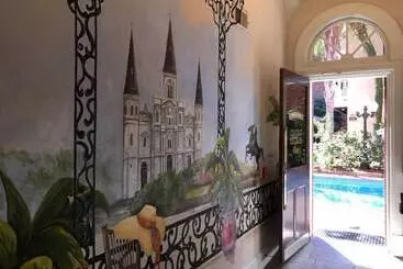 هتل Chateau Orleans