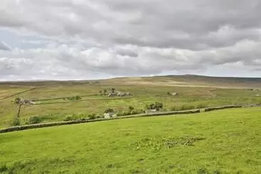 Bed and Breakfast Lanehead Old School