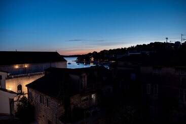 Hotel Villa Porta Maestra