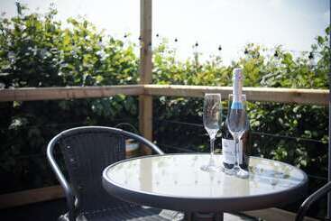 茅舍 Willows Rest 1 Bed Shepherd S Hut Pentlepoir