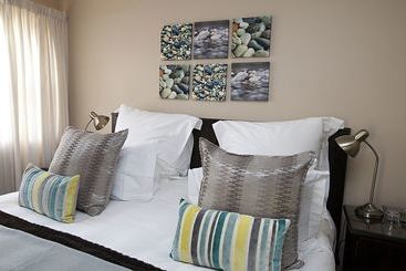 Aqua Vista Guest House