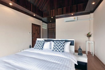 Жильё для туристов Villa H