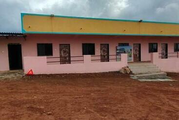 Bed and Breakfast Mountain View Suites Aamby Valley City