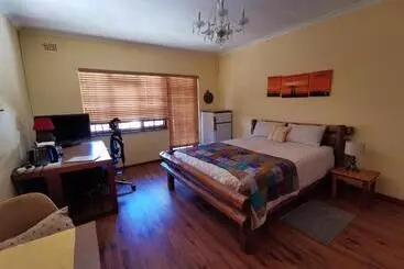 تختخواب و صبحانه Somerset Grace Double En Suit