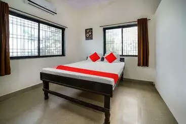 Oyo Flagship Hotel The Grand Lotus