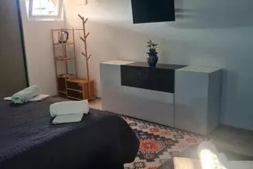 ベッドアンドブレックファースト Conacul Ancuței   Sweet Home