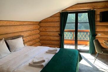 Majatalo Hanul și Păstrăvăria țibău