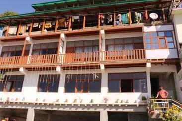 ホテル Mannat Sach Pass