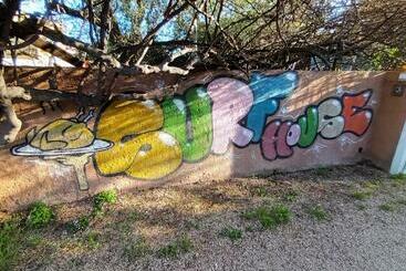 Bed and Breakfast Portopollo Surfhouse