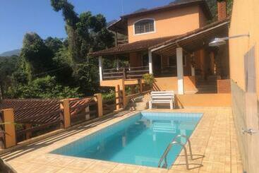 Pousada E Hostel Casa Da Jura