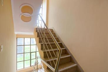 فندق Oyo Flagship Bn