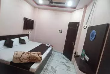 Hotel Om Palace