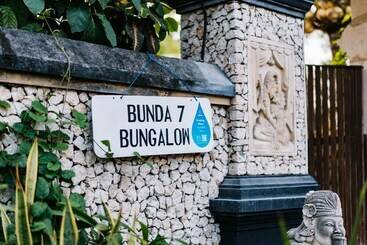 Hotel Bunda 7 Bungalow